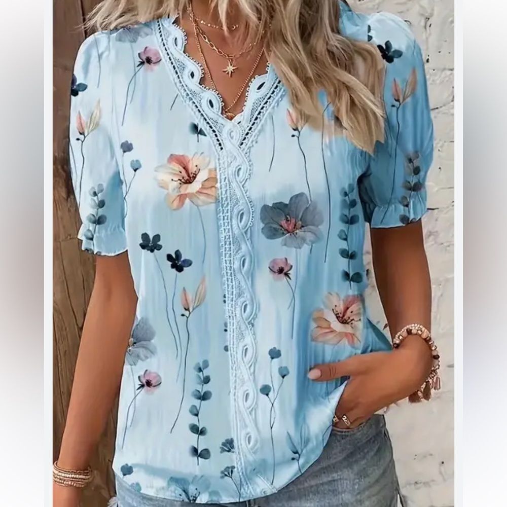 Blue Pleased Short Sleeve Blouse Size XL